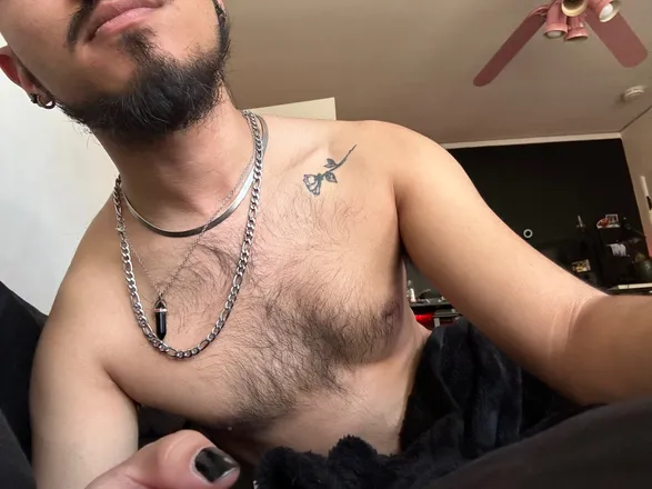 OnlyFans cuenta alternateme_ header 2