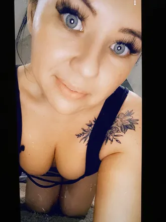 OnlyFans cuenta u124076084 header 2