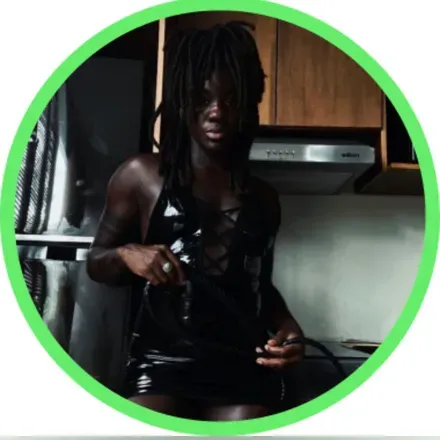 OnlyFans cuenta binanjikam avatar 1