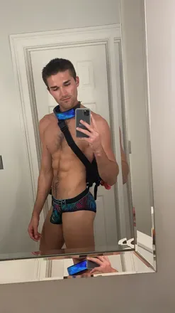 OnlyFans cuenta disgracedgayboy avatar 1