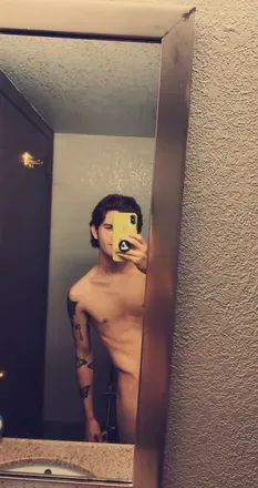 OnlyFans cuenta mikeaarons avatar 1