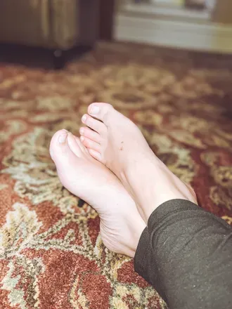 OnlyFans cuenta ittybittyfeet1 avatar 1