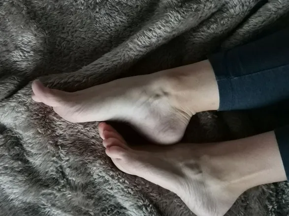 OnlyFans cuenta michelle_feetleen header 2