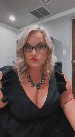 OnlyFans cuenta noturmoma header 2