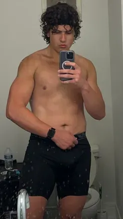 OnlyFans cuenta macncheds avatar 1