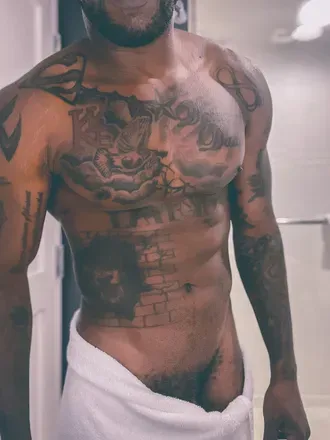 OnlyFans account  loadedshots avatar 1