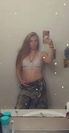 OnlyFans cuenta wildblondxxxmel header 2