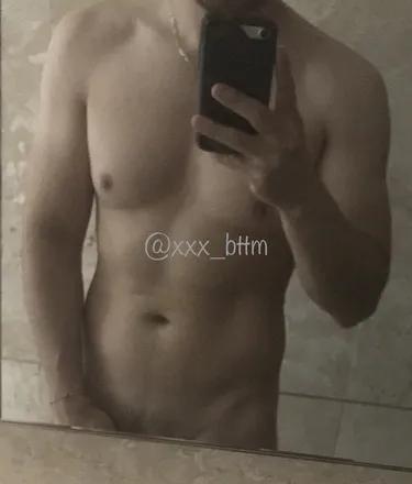 OnlyFans cuenta p_h_s_i header 2