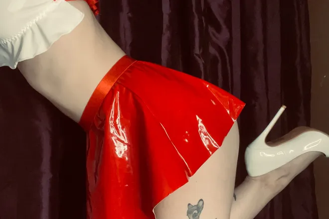 OnlyFans account  thelittlebratx header 2