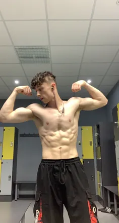 OnlyFans cuenta bradsfitness header 2