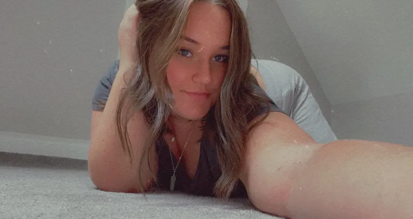 OnlyFans cuenta emmaeh header 2