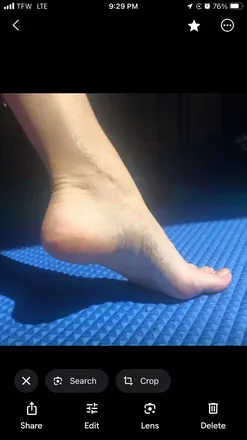 OnlyFans cuenta petitefeetle avatar 1