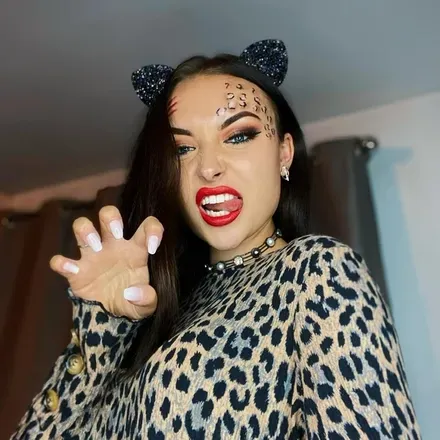 OnlyFans cuenta maylieonlyfans header 2
