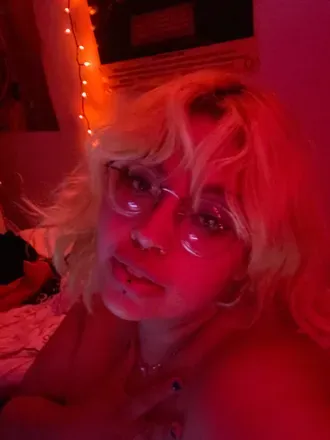OnlyFans cuenta ch3rriesncr3am avatar 1