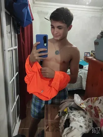 OnlyFans cuenta peripatetico avatar 1