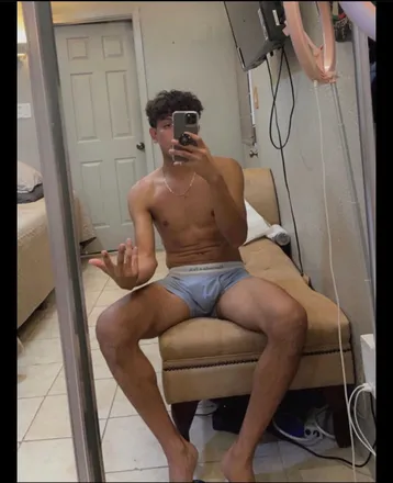 OnlyFans cuenta crienoc header 2