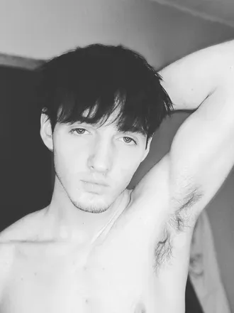 OnlyFans cuenta monkeynamedconnor avatar 1