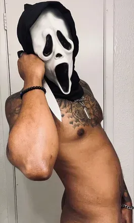 OnlyFans account  phantom_strokes avatar 1