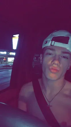 OnlyFans cuenta prettyboysimp avatar 1