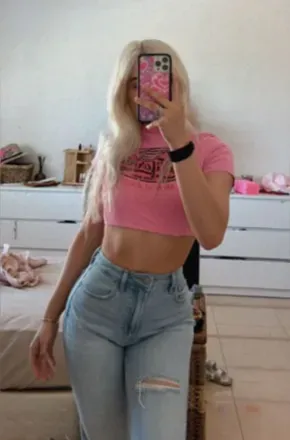 OnlyFans account  freekbynature avatar 1