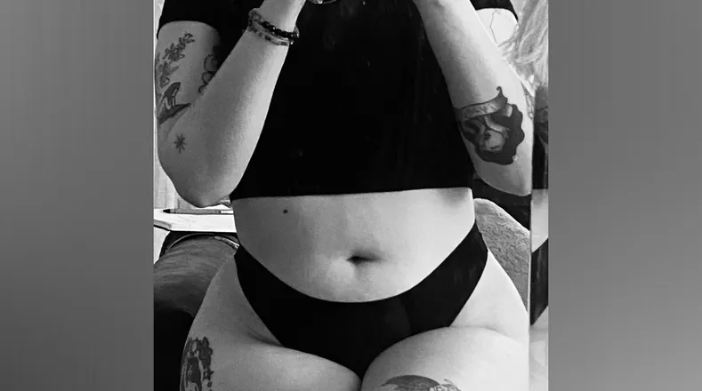 OnlyFans cuenta hoeticjustice header 2