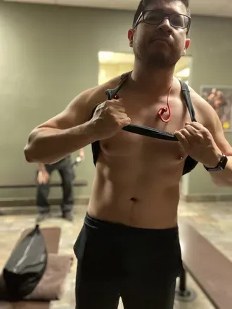OnlyFans cuenta carlosv0381 avatar 1