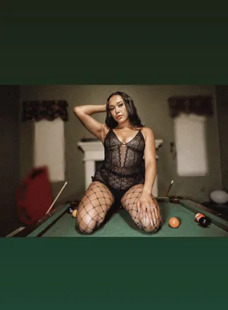 OnlyFans cuenta prettyyy.veee header 2