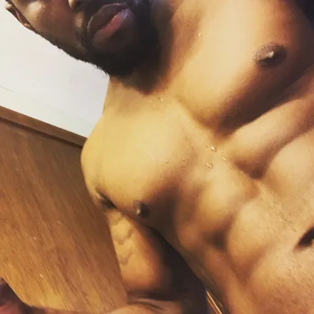OnlyFans cuenta inherguttz header 2