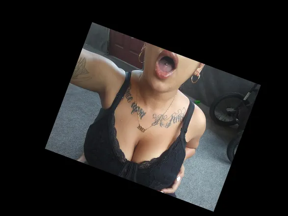 OnlyFans cuenta squishyzepeda93 header 2