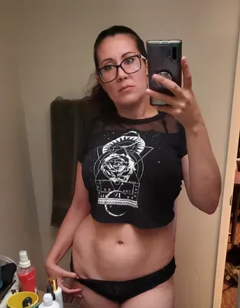 OnlyFans cuenta badlittlesister avatar 1