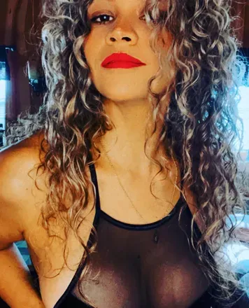 OnlyFans account  latinahotu154410840 avatar 1
