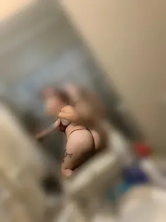 OnlyFans cuenta chrissyyourpersonalsub2 avatar 1
