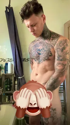 OnlyFans cuenta k3nz97 header 2