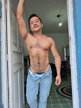 OnlyFans cuenta adrianpp0822 avatar 1