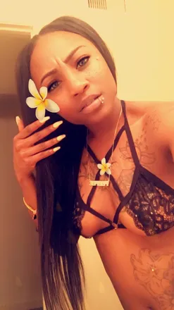 OnlyFans cuenta feefeedavet header 2