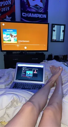 OnlyFans cuenta prettyfootpix header 2