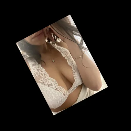 OnlyFans account  evenza header 2