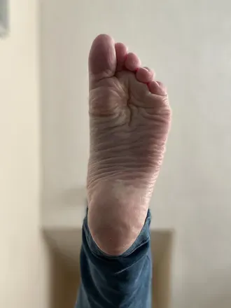 OnlyFans cuenta iameverydayfeet27 avatar 1