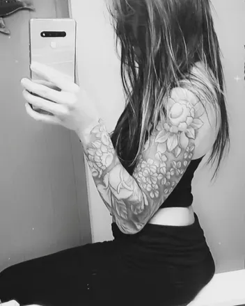 OnlyFans cuenta tattedmommy2 avatar 1