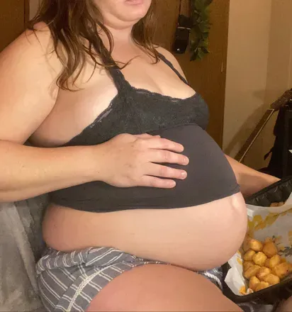 OnlyFans cuenta st0nerbellybabe avatar 1