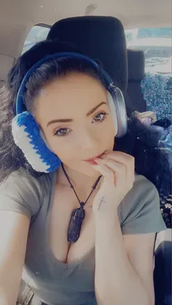 OnlyFans cuenta outofmyboxthinking avatar 1