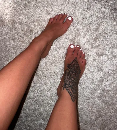 OnlyFans cuenta cutefeetpicturesxx header 2