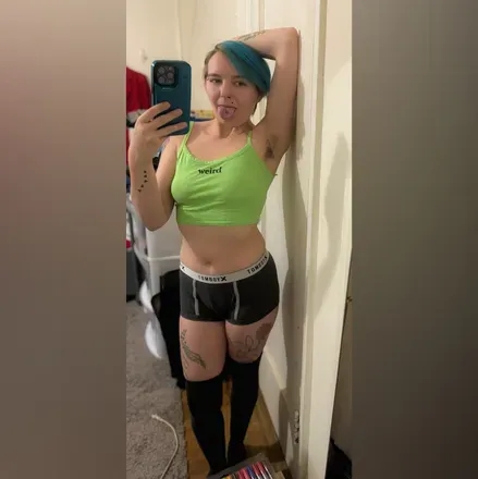 OnlyFans account  stonersourpatch avatar 1