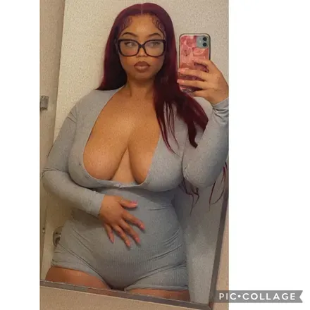 OnlyFans cuenta fineaxxash avatar 1