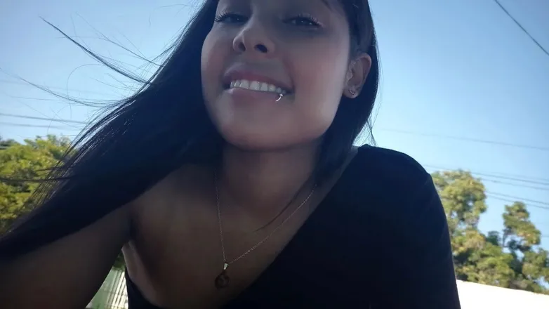 OnlyFans cuenta bellapeachfree header 2