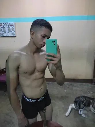 OnlyFans cuenta frankvasquez98 header 2