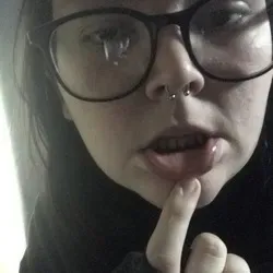 OnlyFans cuenta hunnypie avatar 1