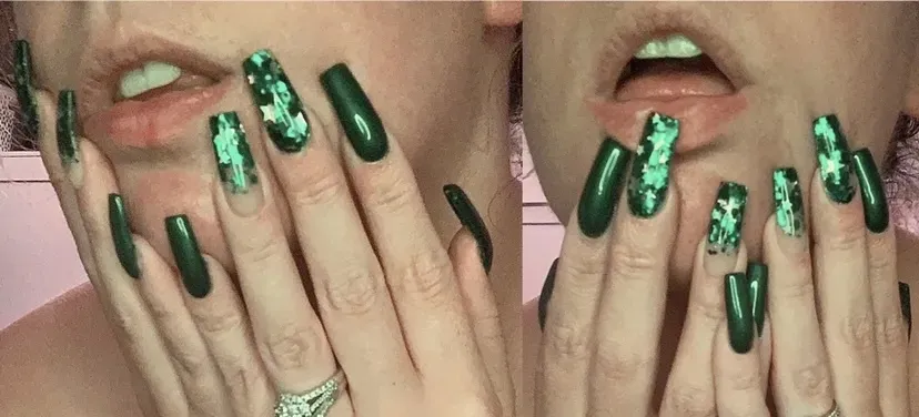 OnlyFans cuenta thenaughtynailtech header 2