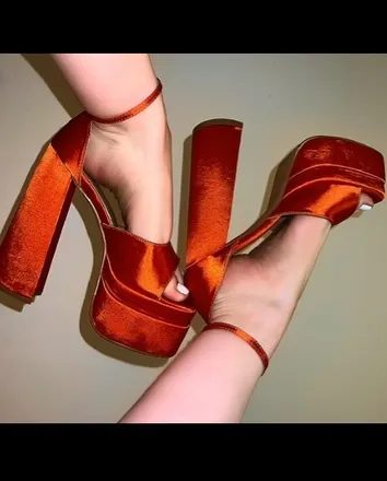 OnlyFans cuenta footfetiishfairy header 2