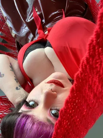 OnlyFans cuenta misszoeheriot avatar 1